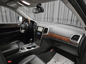 Внедорожник Jeep Grand Cherokee 2011 года, 1499000 рублей, Красноярск