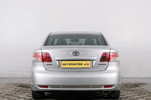 Седан Toyota Avensis 2009 года, 1269000 рублей, Красноярск