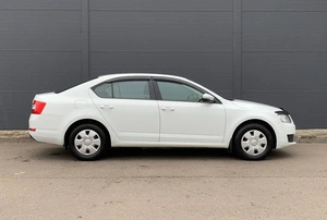 Лифтбек Skoda Octavia 2016 года, 1025000 рублей, Солонцы