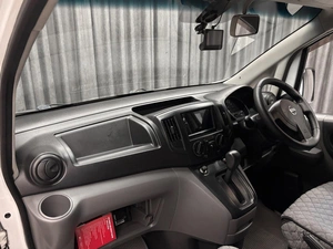 Минивэн Nissan NV200 2009 года, 970000 рублей, Красноярск