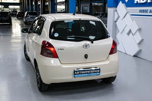 Хетчбэк Toyota Vitz 2006 года, 578000 рублей, Солонцы