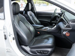 Седан Toyota Camry 2018 года, 2760000 рублей, Волгоград