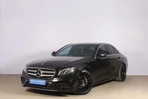Седан Mercedes-benz E-класс 2017 года, 2779000 рублей, Новосибирск