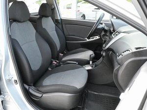 Седан Hyundai Solaris 2014 года, 999000 рублей, Волгоград