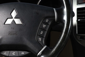 Внедорожник Mitsubishi Pajero 2015 года, 3099000 рублей, Новосибирск