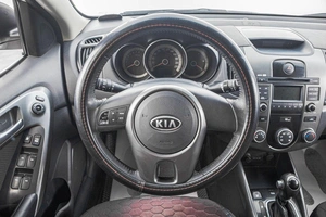 Седан Kia Cerato 2011 года, 949000 рублей, Барнаул