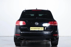 Внедорожник Volkswagen Touareg 2011 года, 1979000 рублей, Челябинск