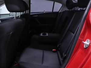 Седан Mazda 3 2011 года, 845000 рублей, Красноярск