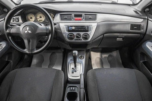 Седан Mitsubishi Lancer 2006 года, 519000 рублей, Барнаул