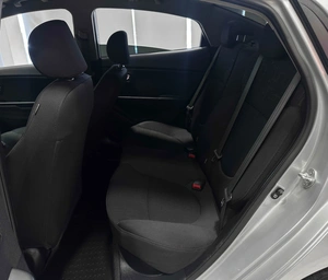 Седан Kia Rio 2011 года, 930000 рублей, Красноярск