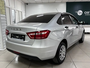 Седан ВАЗ (LADA) Vesta 2018 года, 749000 рублей, Ачинск