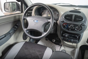Седан ВАЗ (LADA) Kalina 2010 года, 339000 рублей, Томск