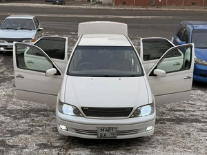 Седан Toyota Vista 2001 года, 600000 рублей, Абакан