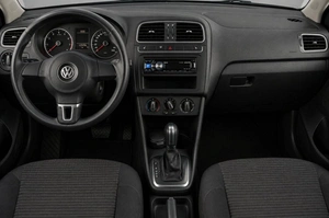 Хетчбэк Volkswagen Polo 2012 года, 899000 рублей, Челябинск