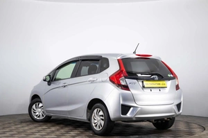 Хетчбэк Honda Fit 2015 года, 1089000 рублей, Пермь