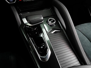 Внедорожник Geely Monjaro 2023 года, 3399000 рублей, Тюмень