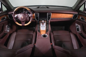Лифтбек Porsche Panamera 4 2011 года, 2649000 рублей, Сургут