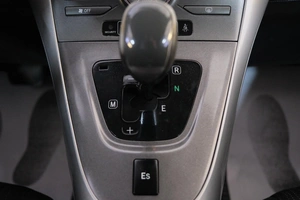 Хетчбэк Toyota Auris 2008 года, 699000 рублей, Омск