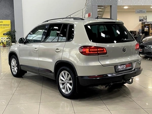 Внедорожник Volkswagen Tiguan 2016 года, 997000 рублей, Солонцы