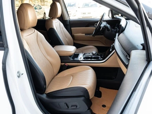 Минивэн Kia Carnival 2020 года, 3950000 рублей, Краснодар