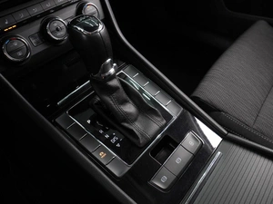 Лифтбек Skoda Superb 2016 года, 1864000 рублей, Воронеж