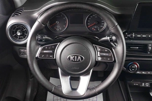 Седан Kia Cerato 2018 года, 1399000 рублей, Тюмень