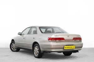 Седан Toyota Mark II 2000 года, 749000 рублей, Барнаул