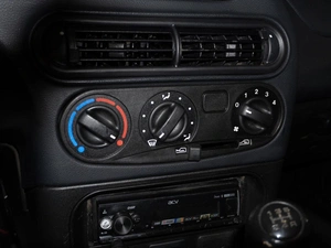 Внедорожник ВАЗ (LADA) Niva Travel 2023 года, 980000 рублей, Санкт-Петербург