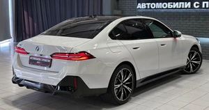 Седан BMW 5 серия 2025 года, 7600000 рублей, Красноярск