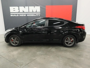 Седан Hyundai Elantra 2013 года, 1030000 рублей, Курск