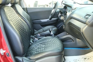 Хетчбэк Kia Rio 2013 года, 619000 рублей, Омск