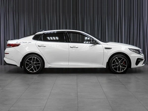 Седан Kia Optima 2018 года, 1989000 рублей, Тюмень