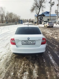 Лифтбек Skoda Rapid 2014 года, 987000 рублей, Красноярск