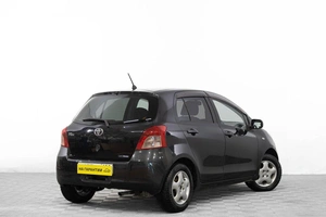 Хетчбэк Toyota Vitz 2006 года, 599000 рублей, Барнаул