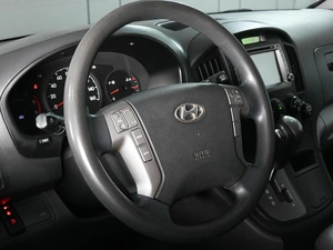 Минивэн Hyundai Grand Starex 2015 года, 2199000 рублей, Ростов-на-Дону