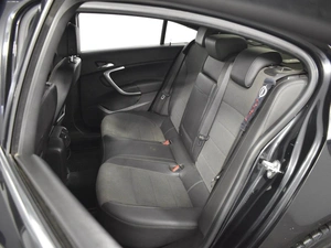 Седан Opel Insignia 2013 года, 899900 рублей, Казань