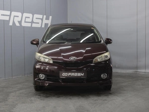 Минивэн Toyota Wish 2010 года, 1590000 рублей, Омск