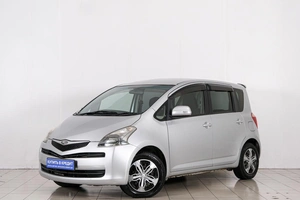 Хетчбэк Toyota Ractis 2006 года, 629000 рублей, Красноярск