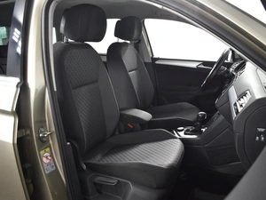 Внедорожник Volkswagen Tiguan 2018 года, 2178200 рублей, Казань