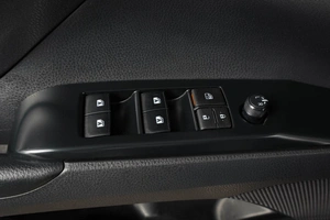 Седан Toyota Camry 2019 года, 3199000 рублей, Тюмень