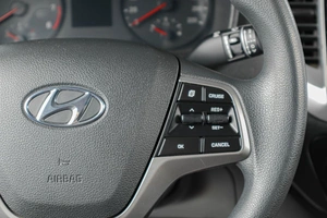 Седан Hyundai Solaris 2019 года, 1259000 рублей, Тюмень