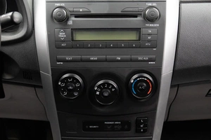 Седан Toyota Corolla 2010 года, 739000 рублей, Оренбург
