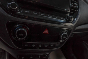 Седан Hyundai Solaris 2021 года, 1559000 рублей, Челябинск