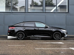 Седан Kia Optima 2019 года, 2099000 рублей, Кирилловка