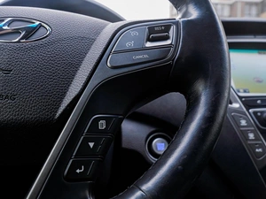 Внедорожник Hyundai Grand Santa Fe 2016 года, 2640000 рублей, Краснодар