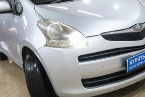 Хетчбэк Toyota Ractis 2009 года, 699000 рублей, Новокузнецк