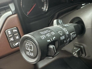 Внедорожник Chevrolet Tahoe 2015 года, 3328000 рублей, Красноярск