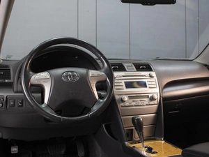 Седан Toyota Camry 2006 года, 1065000 рублей, Омск