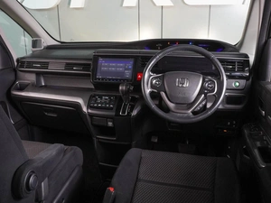 Минивэн Honda Stepwgn Spada 2016 года, 1749000 рублей, Воронеж