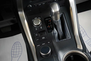Внедорожник Lexus NX 2017 года, 3449000 рублей, Тюмень